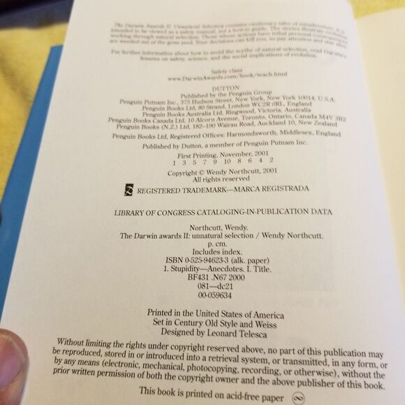 The Darwin Awards II hardcover book first Printing - Picture 6 of 7